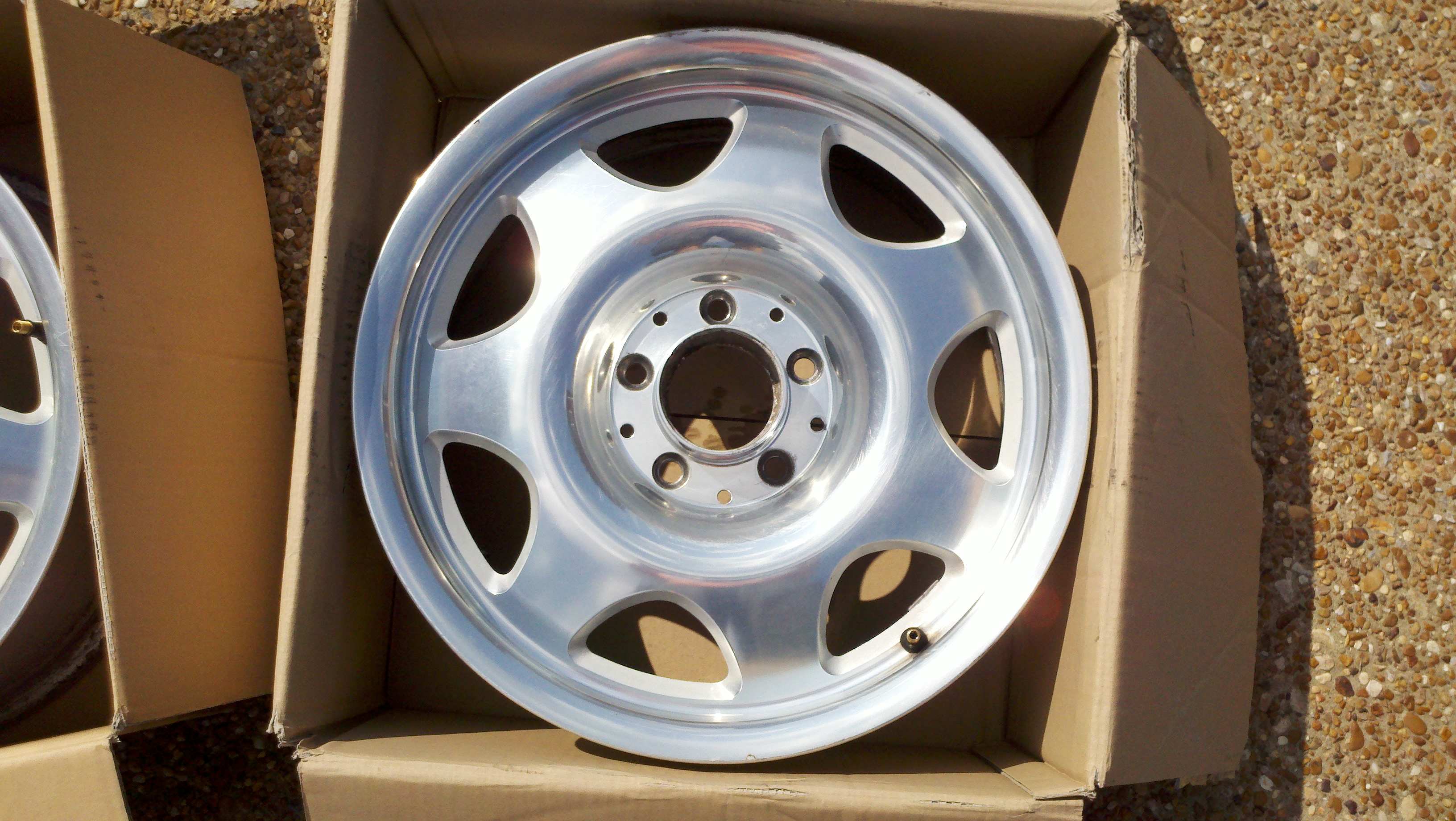 Name:  2011-07-17_16-06-09_770.jpg
Views: 1290
Size:  2.02 MB