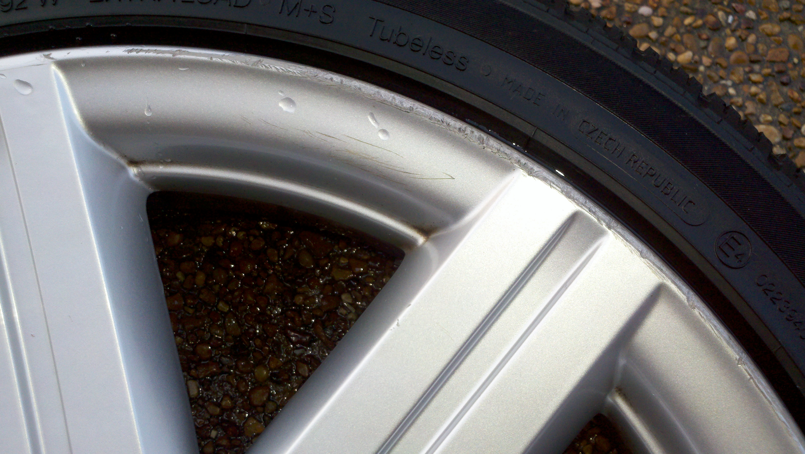 Name:  ce141b76.jpg
Views: 33
Size:  2.00 MB