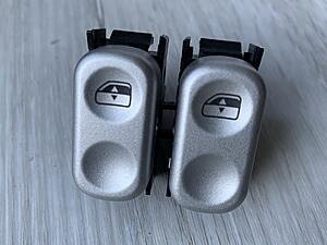 Assorted Interior Parts-img_6545.jpg