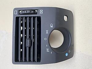 Assorted Interior Parts-img_6760.jpg